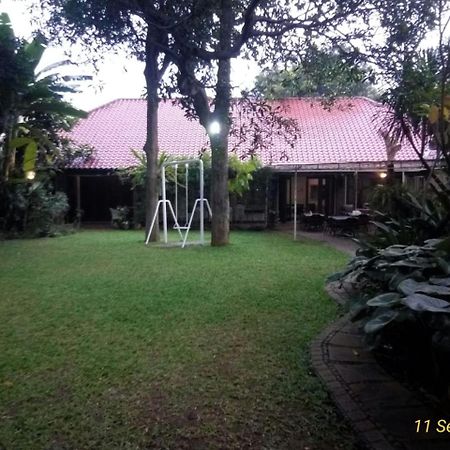 Casakhasa Jakarta Exterior photo